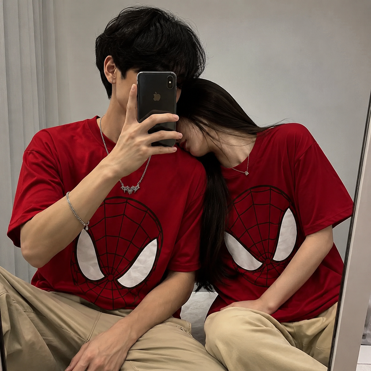 Spider Bond Couple Oversized T-Shirt